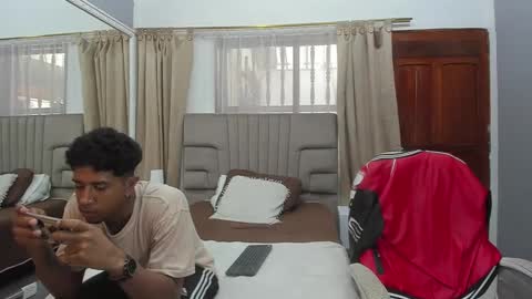 Snapshot of julian_billy chatting on February 2025 06:48:02 PM julian billy online show from February 2025 06:48:02 PM