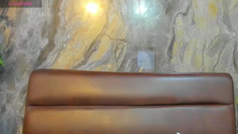 JULIAN  online show from February 2026 11:25:02 AM