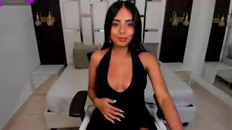 Juli  online show from September 2025 09:53:01 PM
