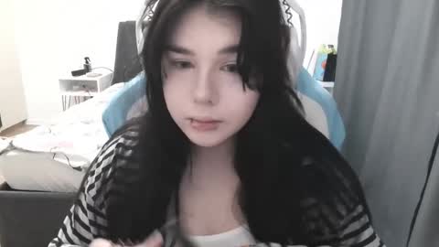 MIa online show from June 2026 10:06:02 AM