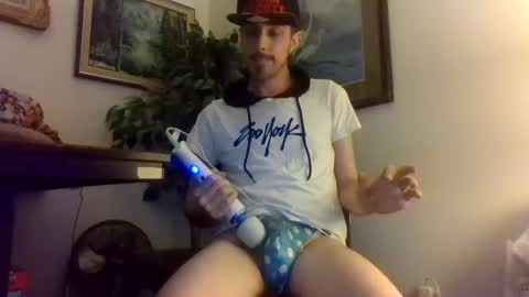 Snapshot of julianjj2001 chatting on January 2025 04:41:02 AM julianjj2001 online show from January 2025 04:41:02 AM