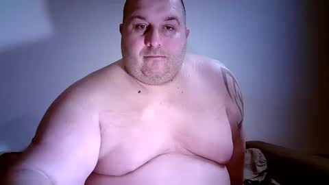 Juliano online show from February 2026 01:02:01 AM