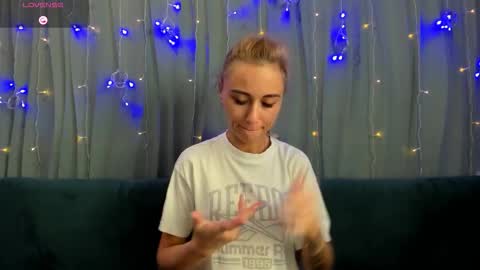 Yulya online show from February 2026 03:18:01 AM