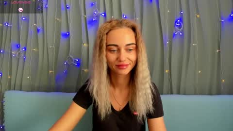 Yulya online show from April 2026 03:06:01 AM