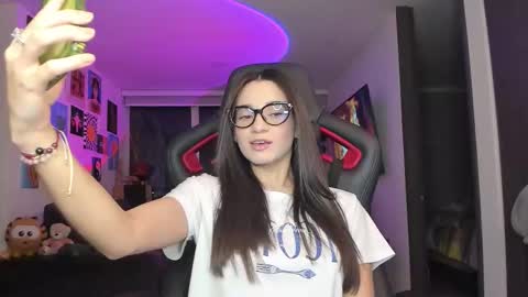 Jeimy Help me to reach 100 thumbs up online show from February 2026 12:58:02 AM