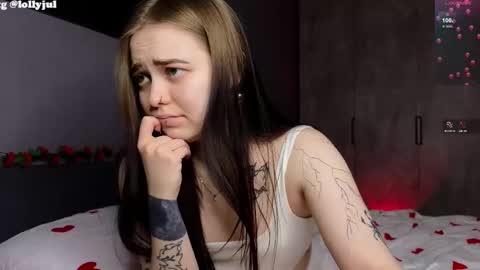 Snapshot of julidropp chatting on February 2025 05:21:02 PM julidropp online show from February 2025 05:21:02 PM