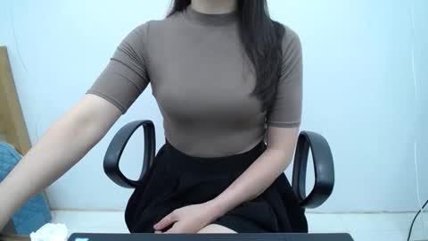 julie9x online show from March 2026 08:38:02 PM