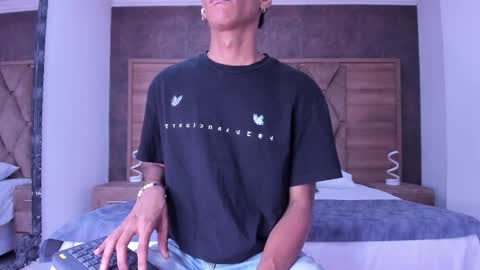 Julien online show from January 2026 11:59:02 AM