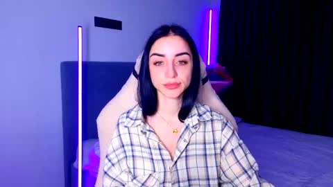 juliet_lu online show from March 2026 07:56:01 AM