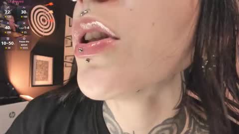 juliet_sourire online show from February 2026 02:40:02 AM