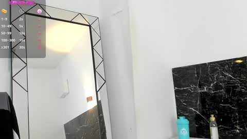 Juli online show from December 2024 08:07:02 PM