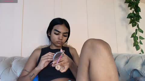 Juli online show from May 2026 07:43:01 PM