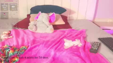 Snapshot of julieta_flower chatting on February 2026 11:20:01 AM Julieta IG juietaflower06 online show from February 2026 11:20:01 AM