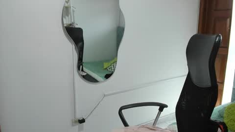 julieta_star69 online show from October 2025 07:22:02 PM