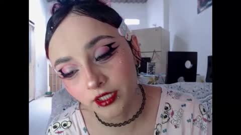 Julieta Jaguar online show from April 2026 05:17:01 PM