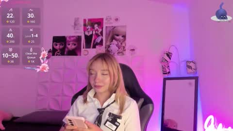 Julieth online show from October 2025 09:02:02 PM