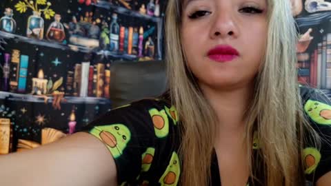 Julietta Jackson online show from December 2024 07:05:02 PM