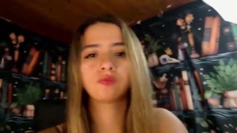 Julietta Jackson online show from February 2025 08:42:01 PM