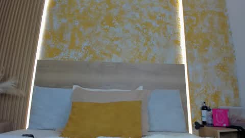 Snapshot of julietta_pink chatting on March 2026 11:35:01 AM Julieta online show from March 2026 11:35:01 AM