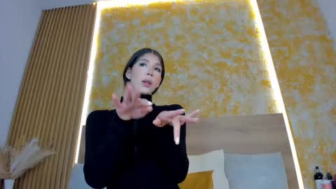 Snapshot of julietta_pink chatting on March 2026 11:25:01 AM Julieta online show from March 2026 11:25:01 AM