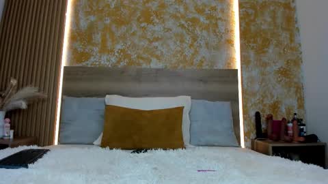 Snapshot of julietta_pink chatting on March 2026 11:33:02 AM Julieta online show from March 2026 11:33:02 AM