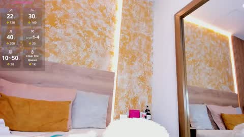 Snapshot of julietta_pink chatting on April 2026 01:41:01 PM Julieta online show from April 2026 01:41:01 PM