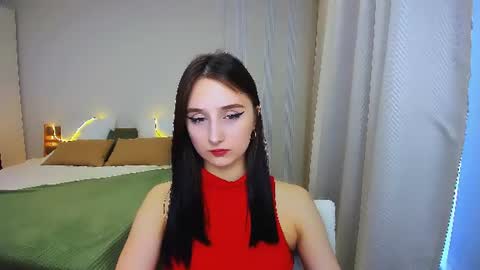 juliettemonli online show from June 2026 12:04:02 PM