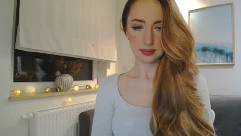JulietteSensual online show from February 2025 03:31:02 PM