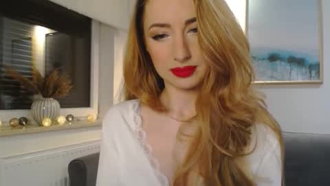 JulietteSensual online show from February 2025 03:25:02 PM