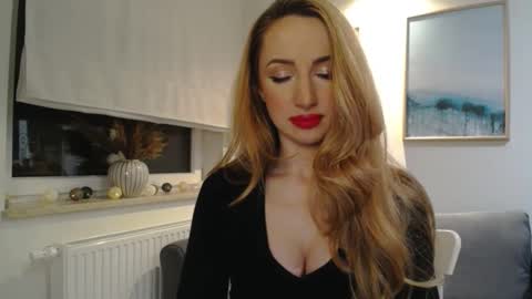 JulietteSensual online show from March 2025 09:17:01 PM