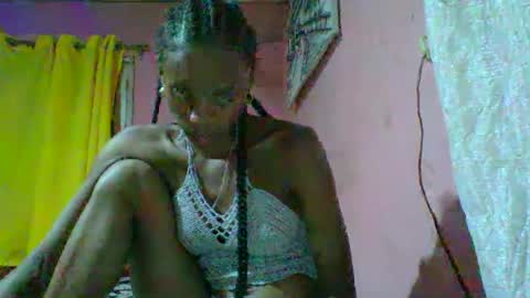 Snapshot of juliexexy chatting on January 2025 07:11:01 PM juliexexy online show from January 2025 07:11:01 PM