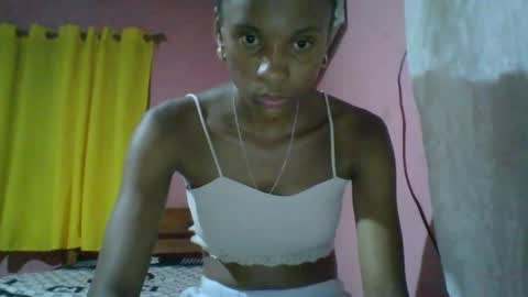 Snapshot of juliexexy chatting on January 2025 06:54:02 PM juliexexy online show from January 2025 06:54:02 PM