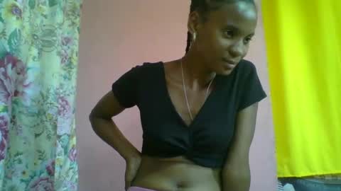 Snapshot of juliexexy chatting on January 2025 10:32:01 AM juliexexy online show from January 2025 10:32:01 AM