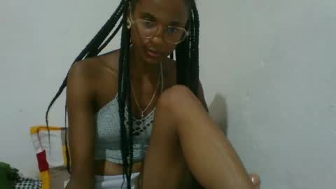 Snapshot of juliexexy chatting on February 2025 06:34:02 PM juliexexy online show from February 2025 06:34:02 PM