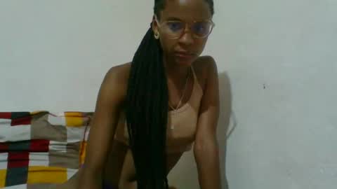 Snapshot of juliexexy chatting on February 2025 03:08:01 PM juliexexy online show from February 2025 03:08:01 PM