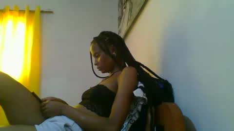 Snapshot of juliexexy chatting on February 2025 11:10:01 AM juliexexy online show from February 2025 11:10:01 AM