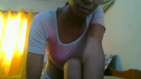 Snapshot of juliexexy chatting on March 2025 07:08:02 AM juliexexy online show from March 2025 07:08:02 AM