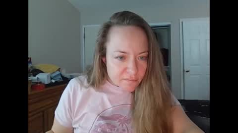 Juli Monroe online show from December 2025 08:26:01 PM