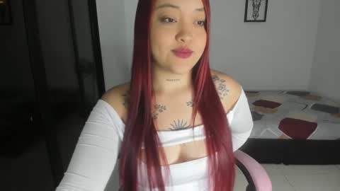 Juline Smith online show from March 2026 10:40:01 AM