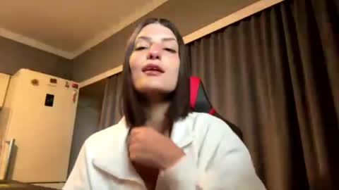 Michelle online show from June 2026 12:40:01 PM