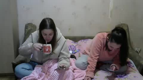 Snapshot of juliya_katie chatting on February 2025 07:36:01 PM Juliya Katie online show from February 2025 07:36:01 PM