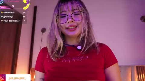 jullianapriv_ online show from March 2026 03:48:01 PM
