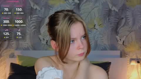 Julie online show from October 2025 04:57:01 PM