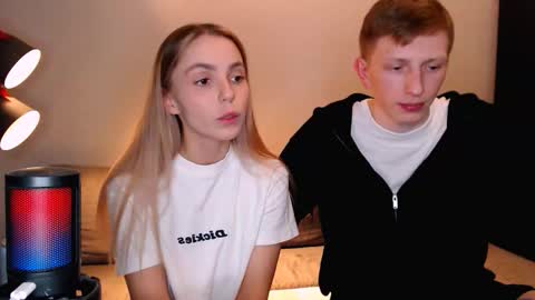 Snapshot of julsweet chatting on November 2025 09:24:02 PM sweet online show from November 2025 09:24:02 PM