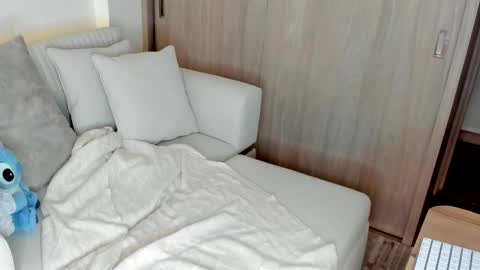 Snapshot of july_correa chatting on January 2026 10:37:01 PM july_correa online show from January 2026 10:37:01 PM