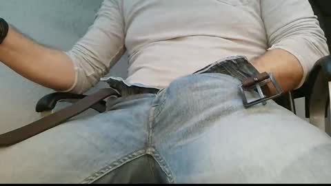 Gregor online show from March 2026 02:33:02 PM