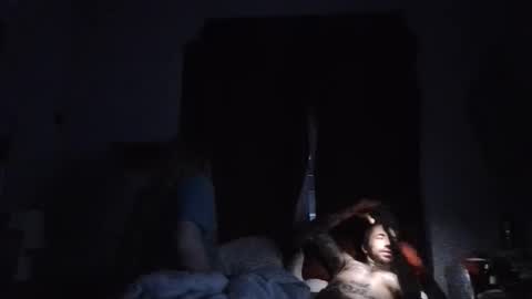 juneswallows online show from December 2025 11:59:01 AM