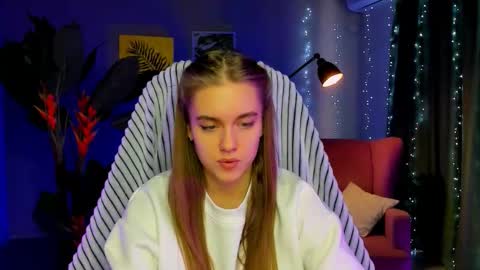 Snapshot of junewoods chatting on February 2026 07:14:01 AM junewoods online show from February 2026 07:14:01 AM