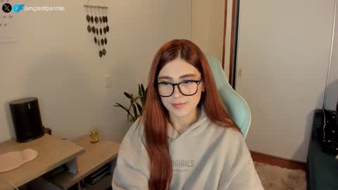 Call me Sussy  online show from November 2025 04:07:02 AM