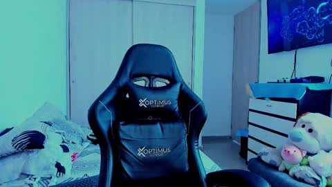 Junior online show from January 2026 07:11:01 PM